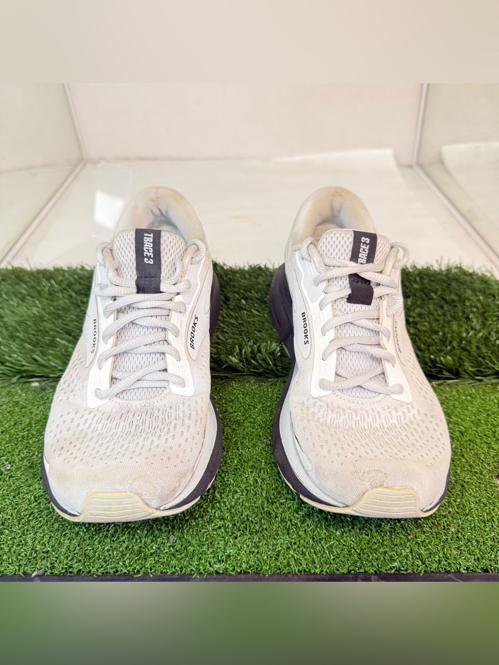 Brooks WOMEN'S BROOKS TRACE 3 RUNNING SHOES - Picture 2 of 7